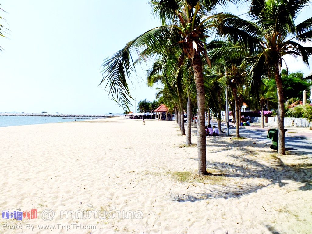 ชายหาดบ้านอำเภอ (2)