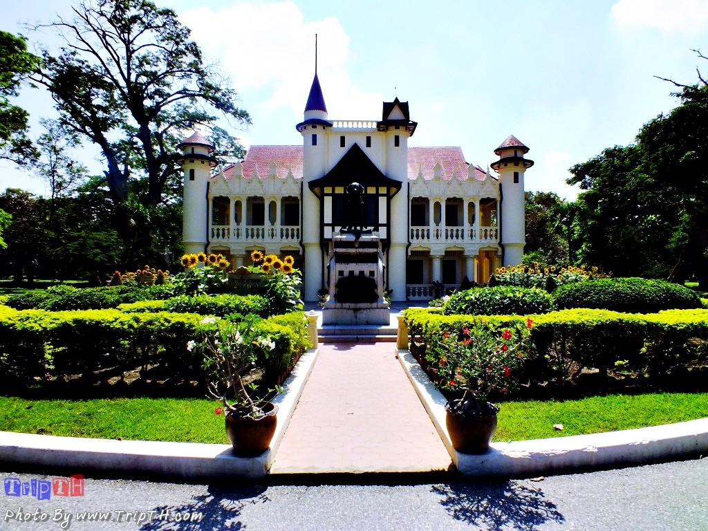 พระตำหนักชาลีมงคลอาสน์