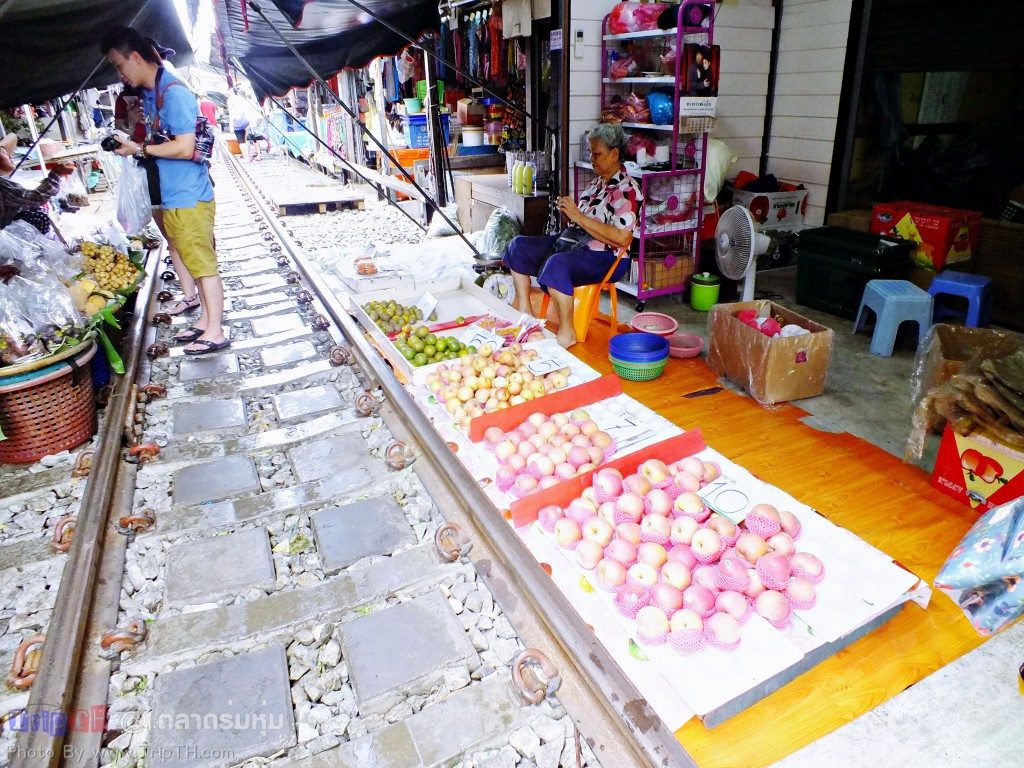 ตลาดร่มหุ่ม แม่กลอง (4)